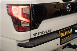 نيسان تيتان